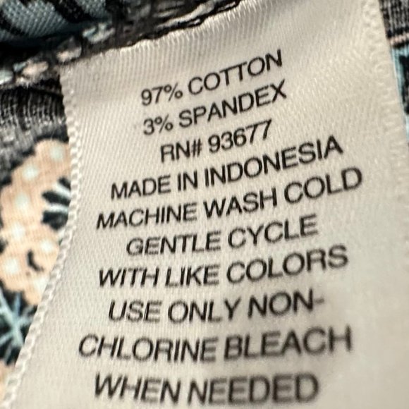 Brand New!! a.n.a a new approach Floral Dress Puffy Short Sleeves Small MSRP $60 - Picture 9 of 14